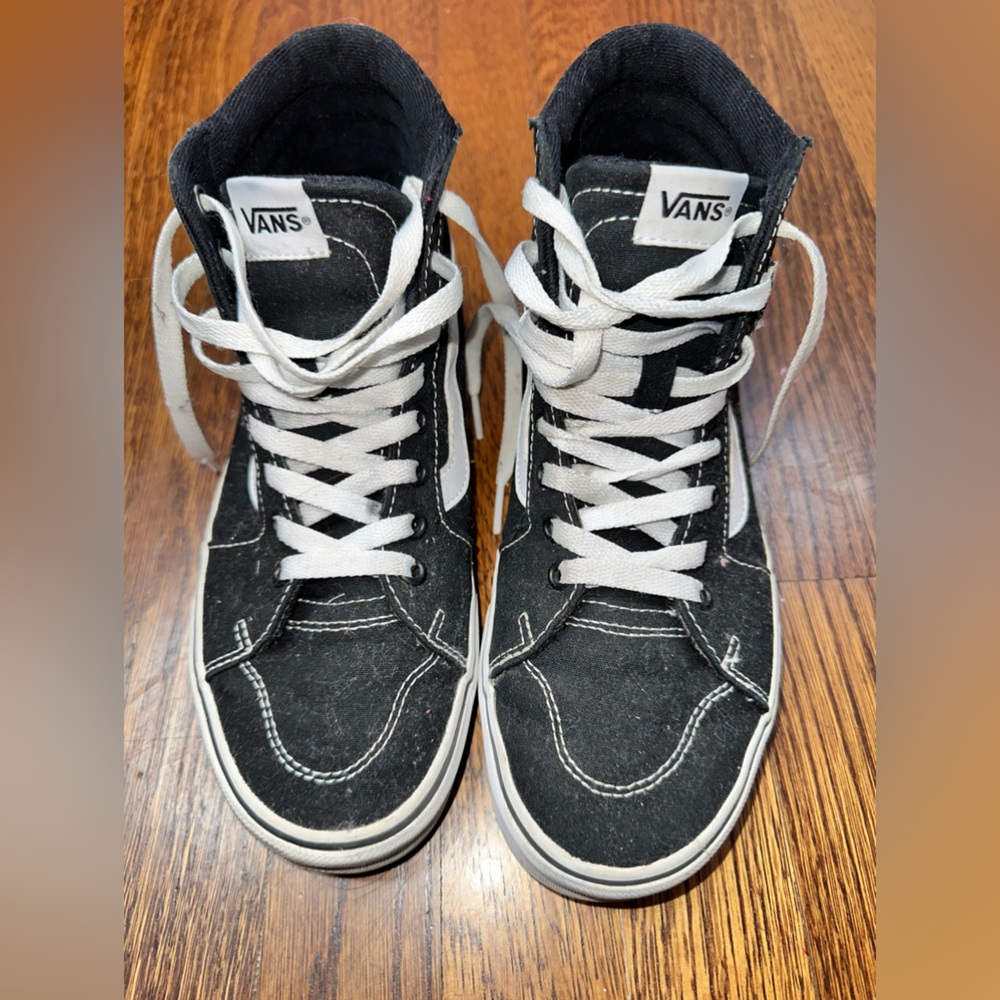Vans Sk8-Hi Shoe